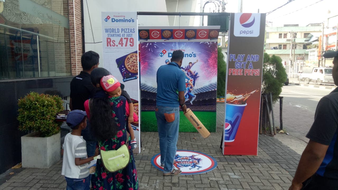 Dominos - Image 6